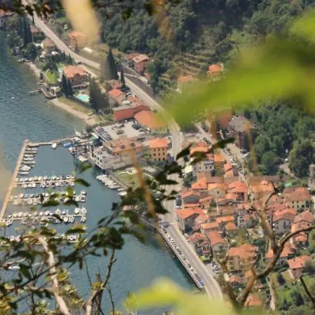 Sleeps 6 Pool Plesio