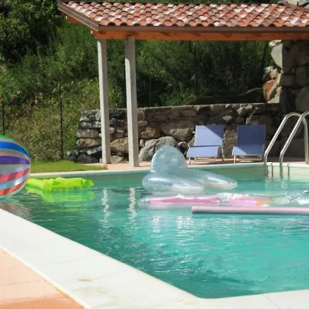 Sleeps 6 Pool *